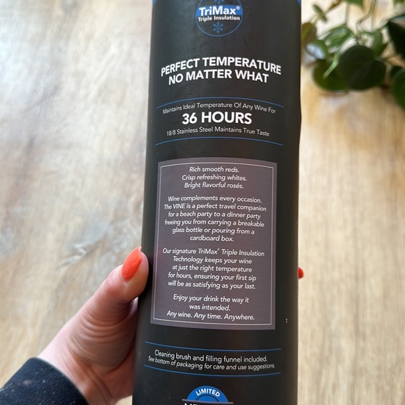 NIB NWT EcoVessel full wine bottle chiller flask thermos. Wine to go. Wine lover - Picture 5 of 6